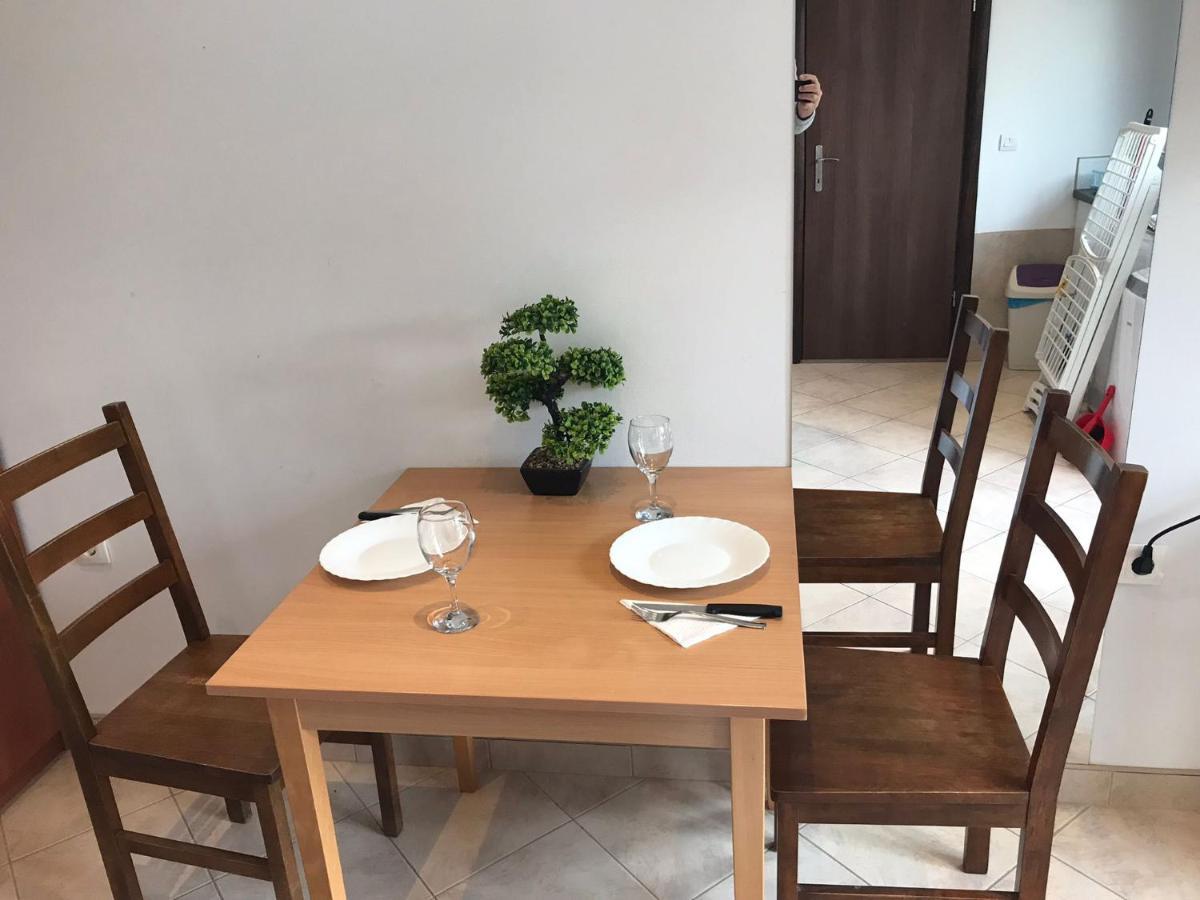 Zana Apartment